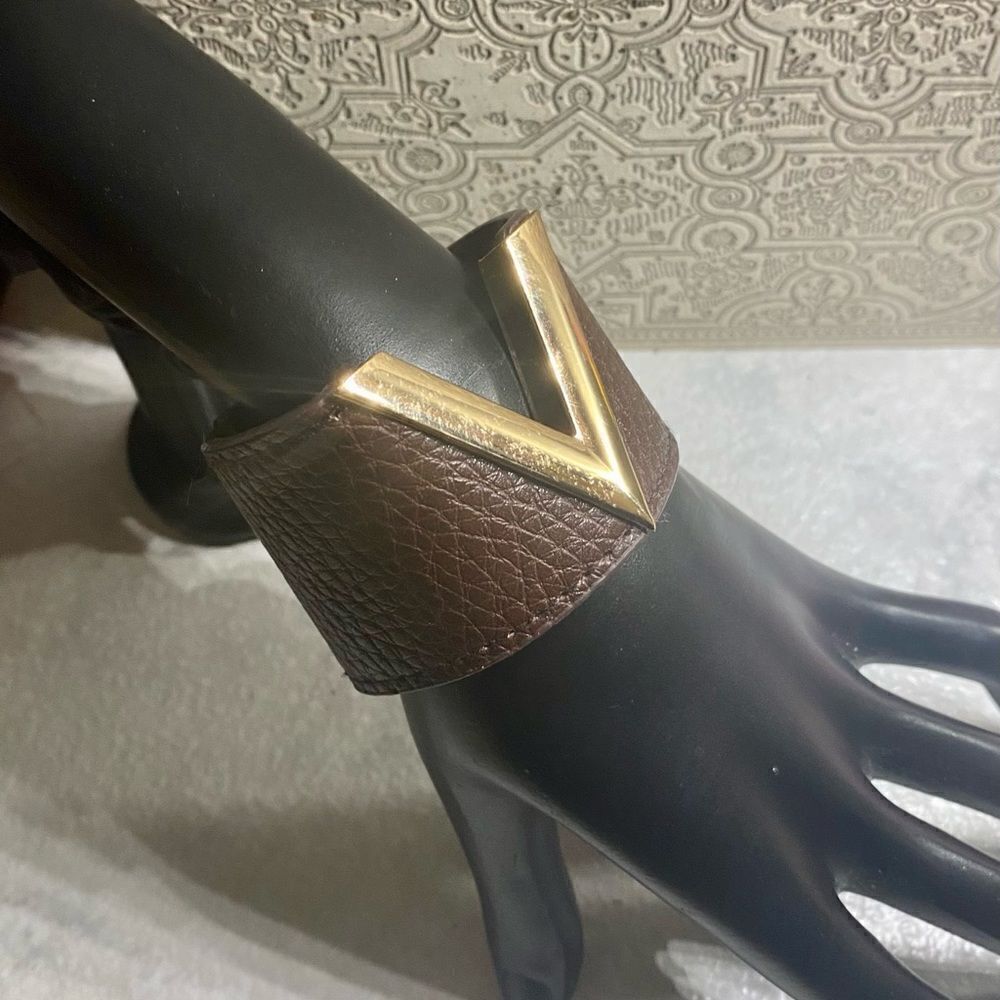 V-Vegan Leather Cuff Bracelet